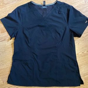 Scrub top size large